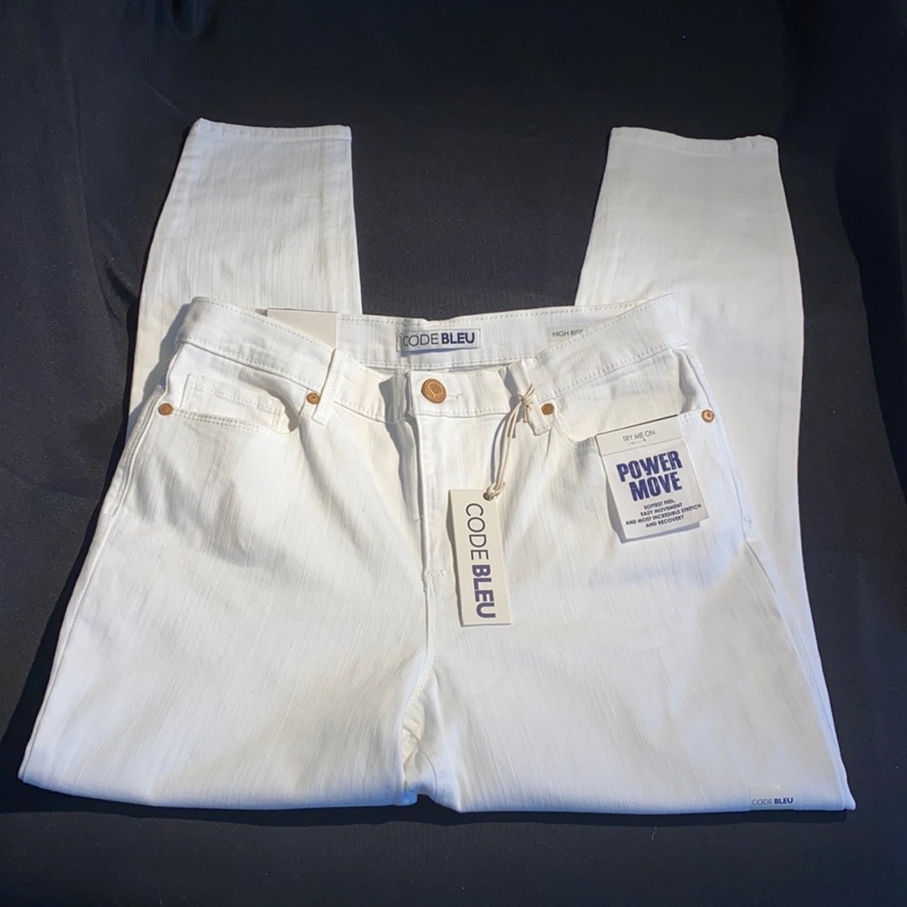 Code Bleu Skinny Ankle Size 4 Average